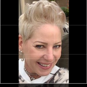 Meet your Posher, Janet